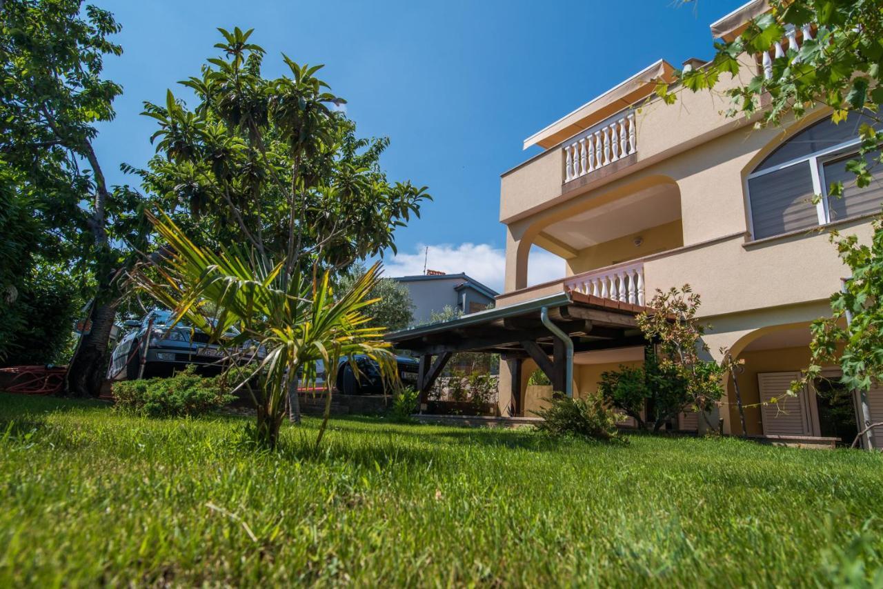 Apartments Bogdanic Krk I Krk Town Extérieur photo