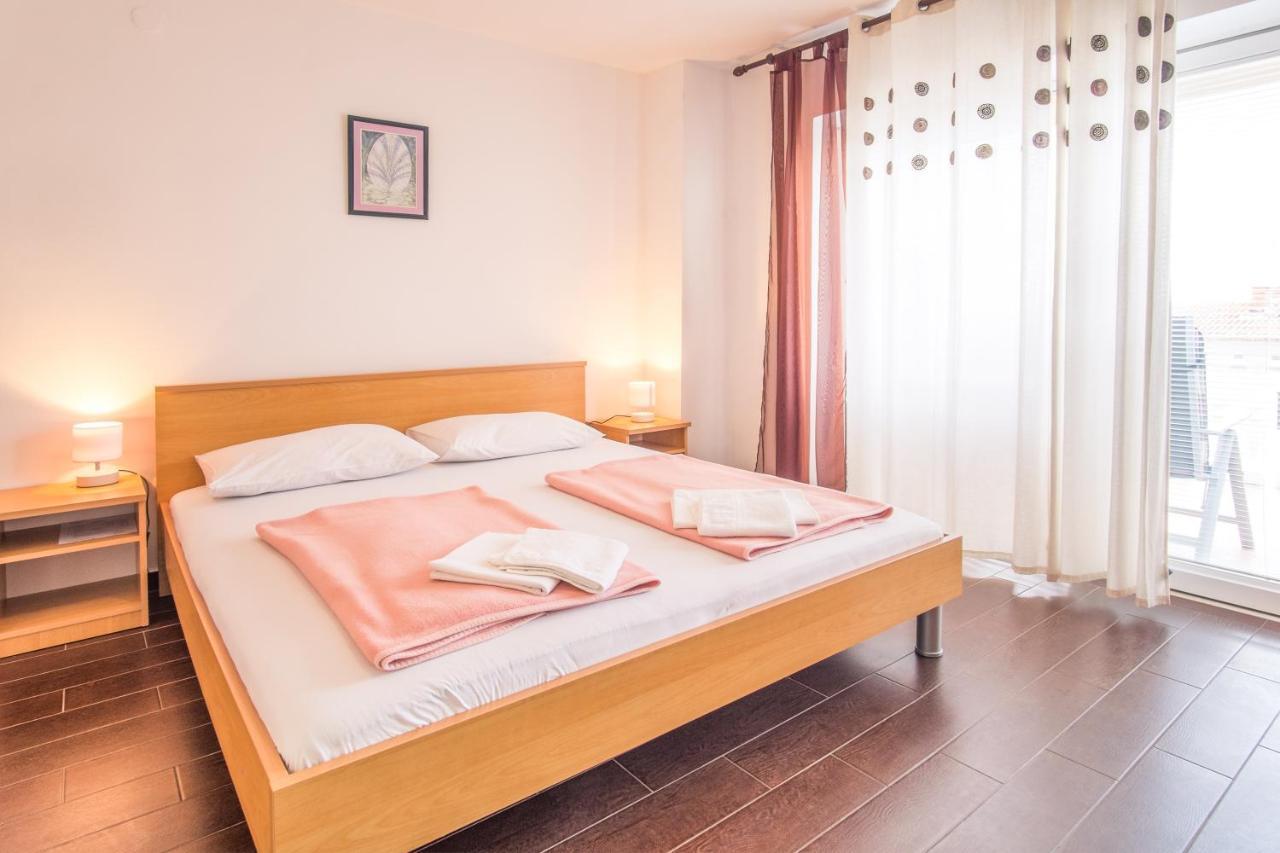 Apartments Bogdanic Krk I Krk Town Extérieur photo